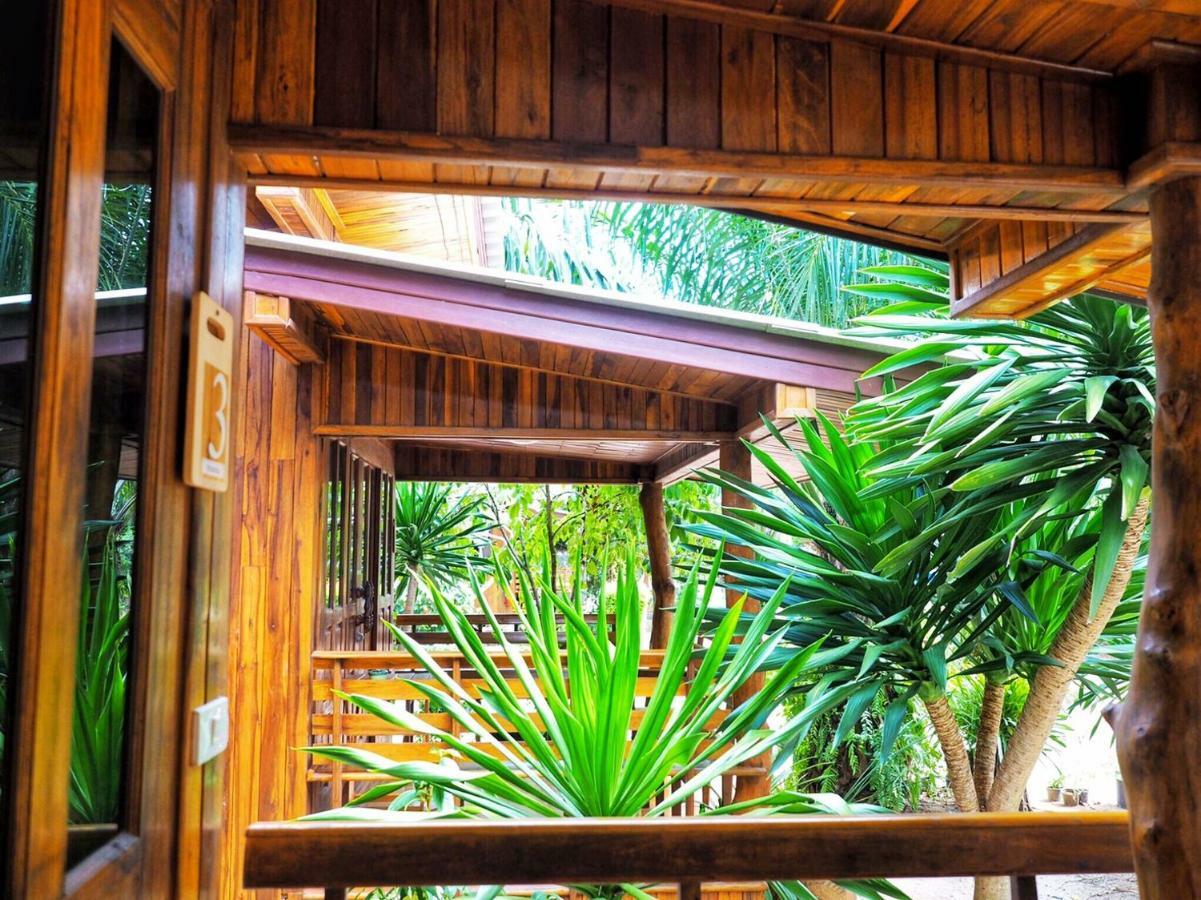 Baansuan Resort Don Sak Buitenkant foto